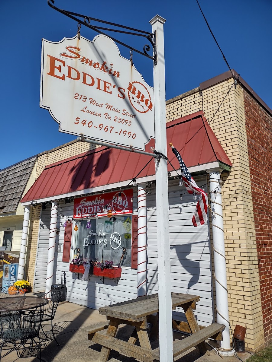 Smokin' Eddies Bbq